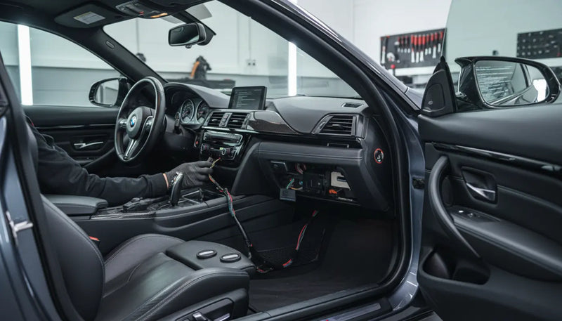 SmartTrack S5 for BMW M4 – 24hr GPS Theft Protection