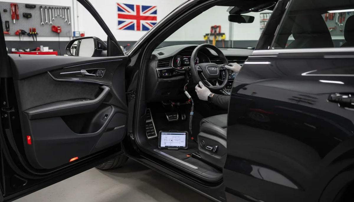 Best SmartTrack for Audi RSQ8 UK – GPS Tracking & Recovery