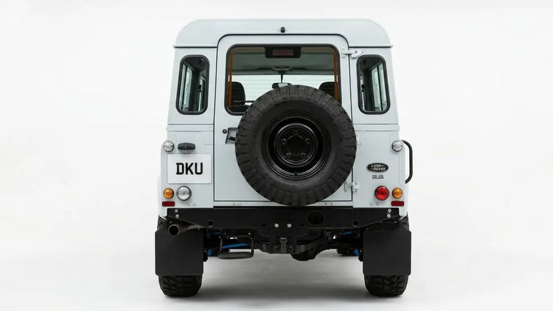 LAND ROVER DEFENDER 110