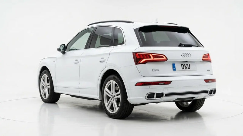 AUDI Q5 SLINE