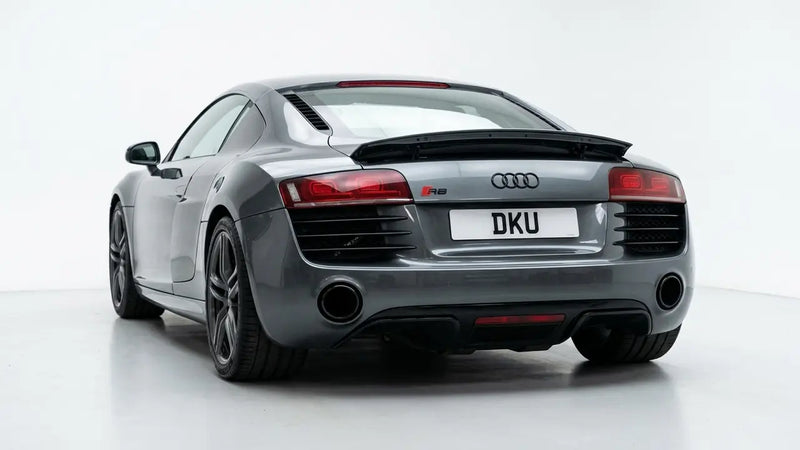 AUDI R8 2.4 V8 QUATTRO