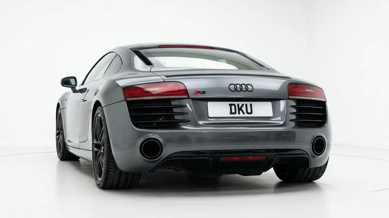 AUDI R8 4.2 V8