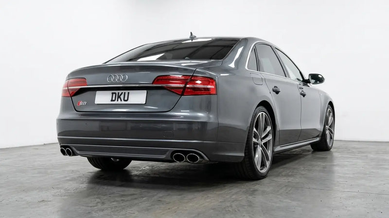 AUDI S8 BI TURBO V8 MONSTER