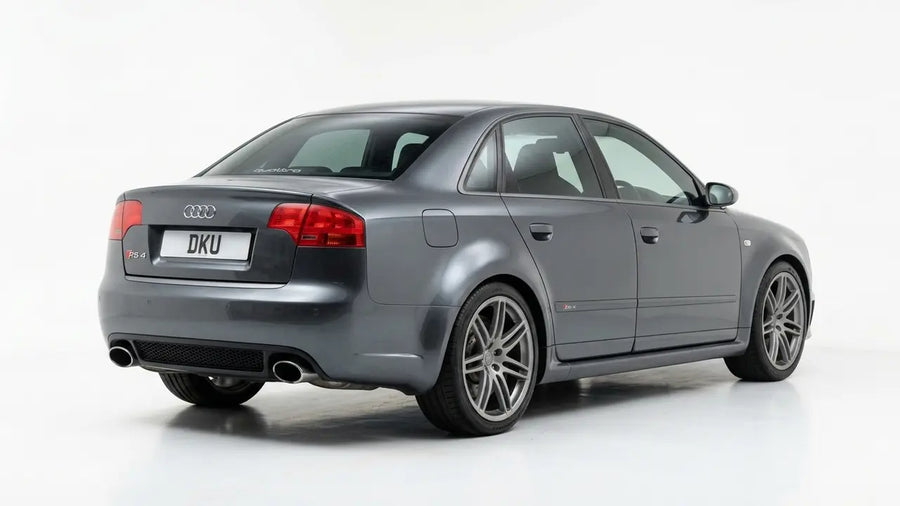 AUDI B7 RS4