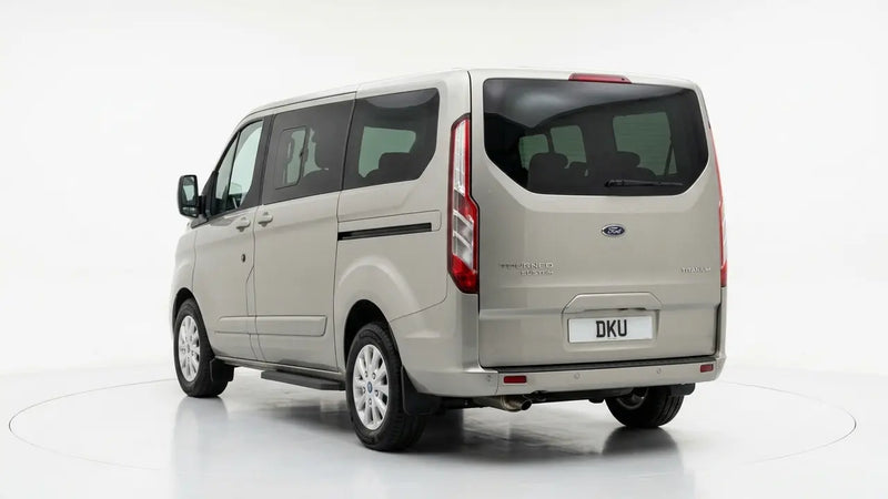 FORD TOURNEO