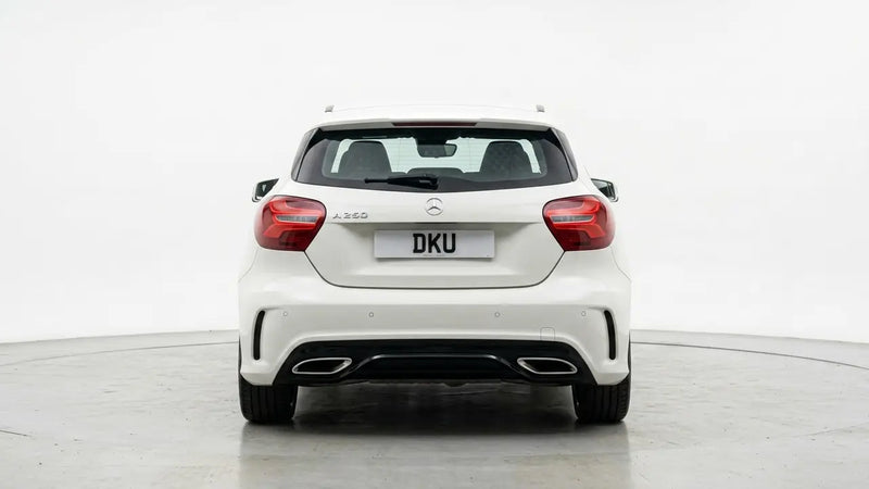 MERCEDES A250 2015
