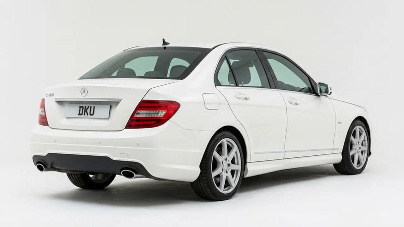 MERCEDES C180 AMG SPORT EDITION PREMIUM