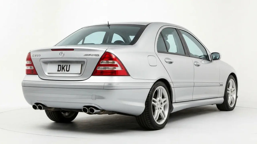MERC C 200 AMG LINE