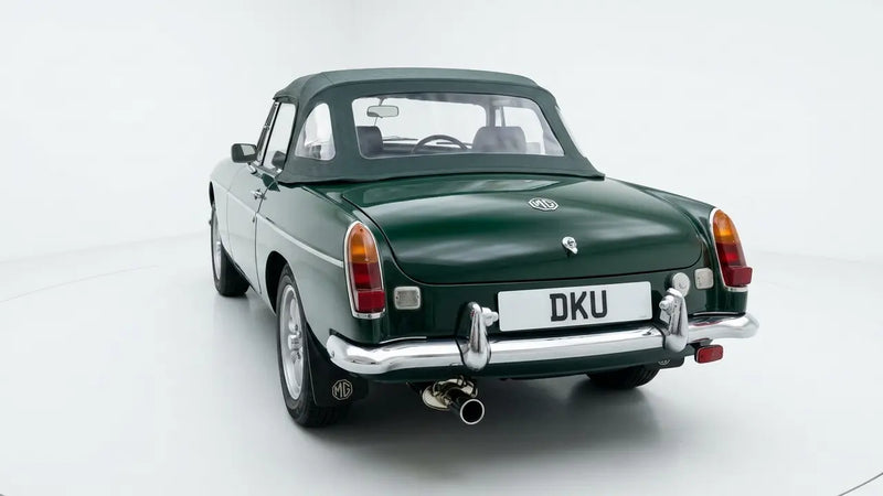 MGB V8