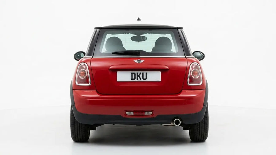 MINI COOPER FIRST