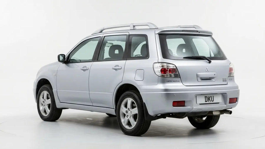 MITSUBISHI OUTLANDER DI-D 4 AUTO