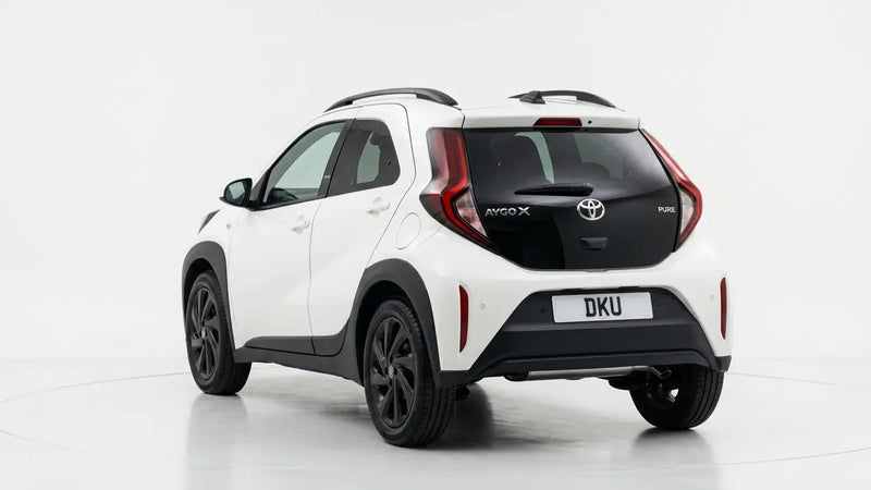 TOYOTA AYGO X PURE