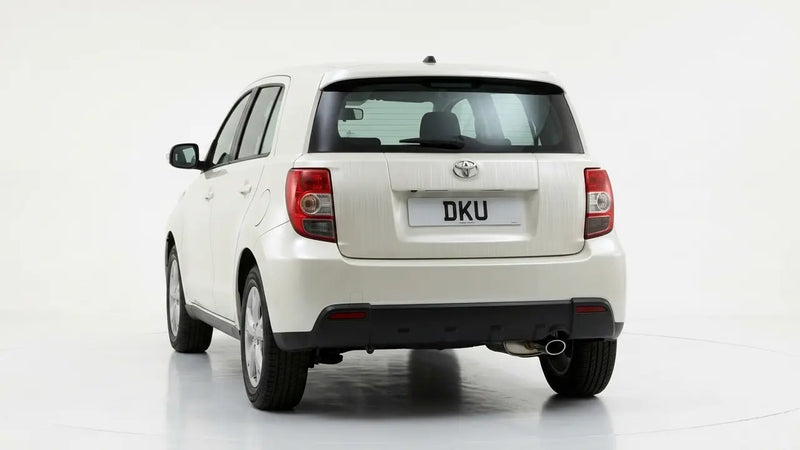 TOYOTA URBAN