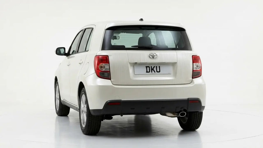 TOYOTA URBAN