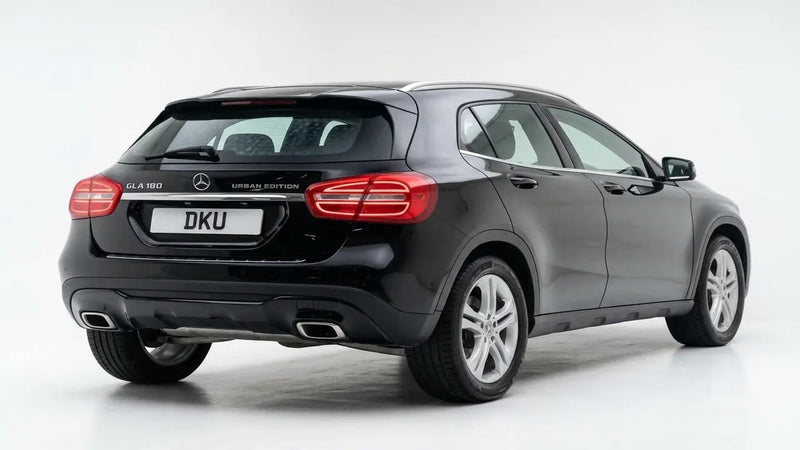 MERCEDES-BENZ GLA 180 URBAN EDITION AUTO