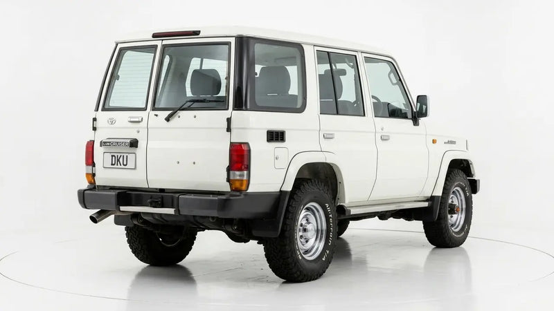 TOYOTA LANDCRUISER PRADO