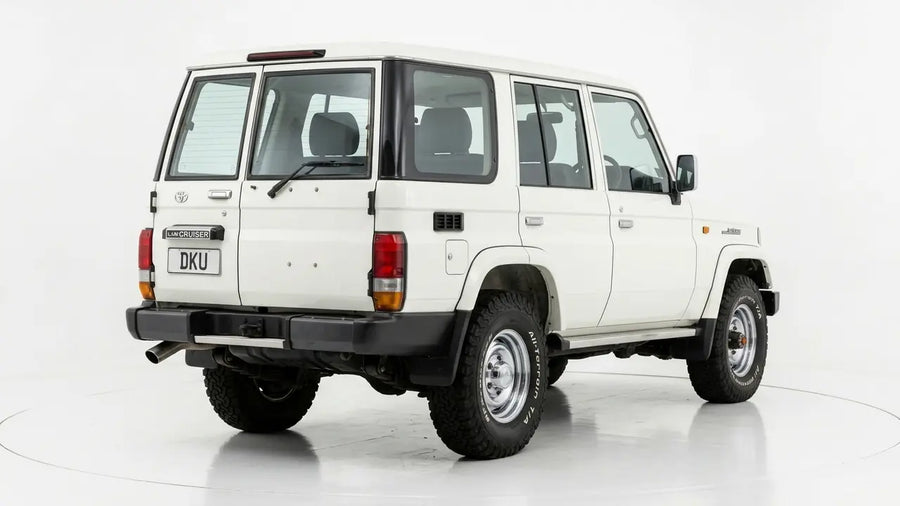 TOYOTA LANDCRUISER PRADO