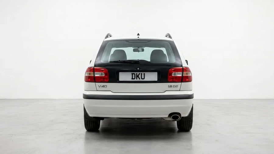 VOLVO V40 1.6 D2