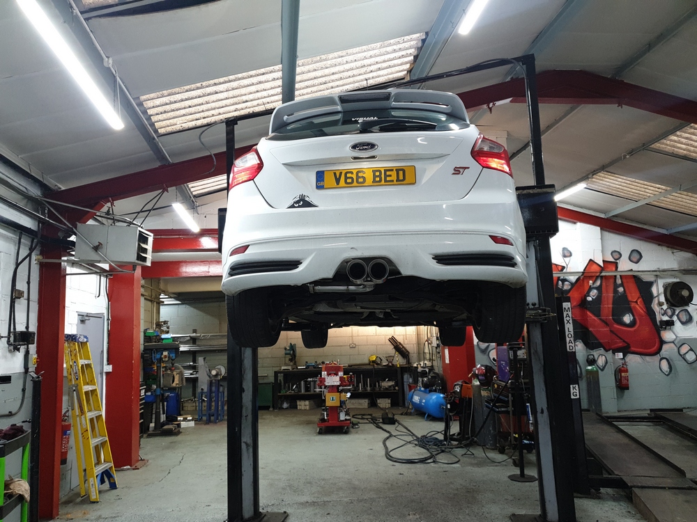 Ford FocusMK3 ST 2.0 Exhaust System & Carbon Cleaning