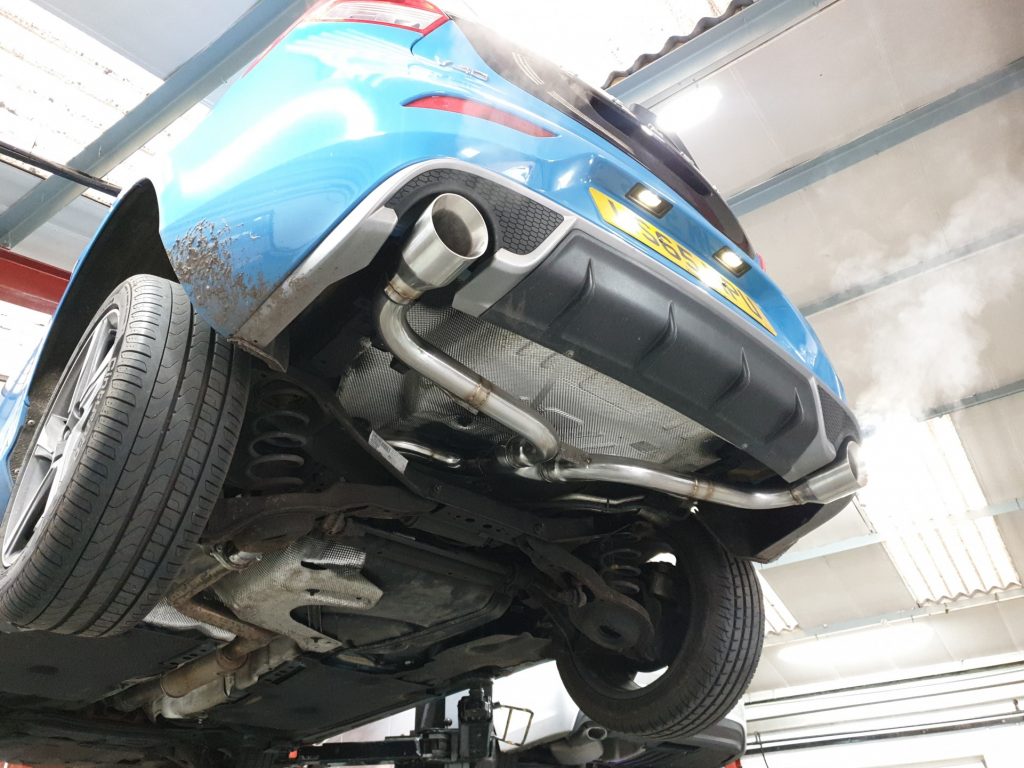 AST Suspension Lowering Springs (25mm/35mm) - 2012+ Volvo V40 T2 2.0/T3 2.0/T4 2.0/D2 2.0 (M) main image 0