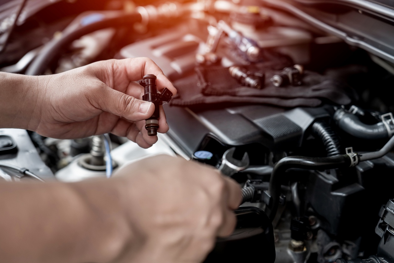 How to Clean Fuel Injectors without Removing Them